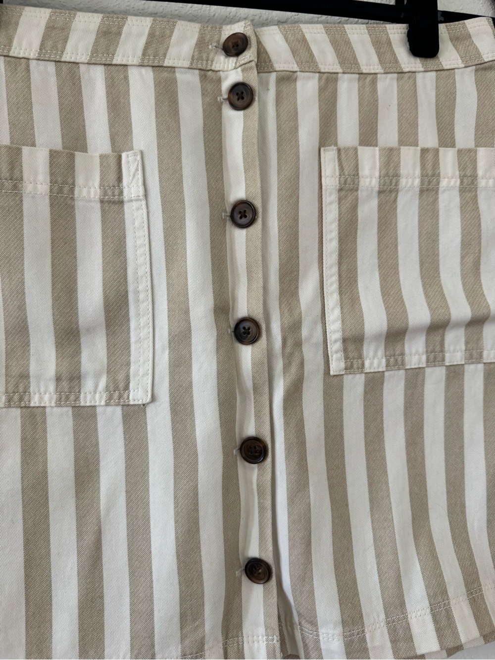 Old Navy Button Front Tan Cream Striped Skirt - Picture 3 of 7